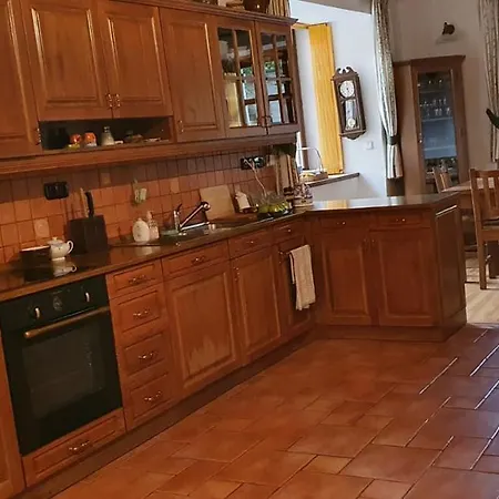 Usedlost Nouzov - Zamecky Apartman Na Samote * Zasmuky